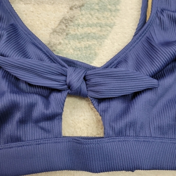 Old Navy Ribbed Blue Keyhole Front Tie Bikini Top Size 4X NEW - Picture 2 of 6